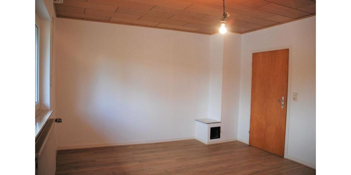 Gepflegtes, renoviertes Einfamilienhaus mit 4 Zimmern in ruhiger Lage von Much! 4 zimmer