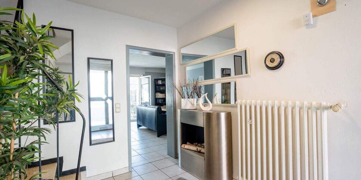 Reihenmittelhaus Köln Höhenhaus - 5 Zimmer, 120 m&sup2;, 695.000&euro; | Angebot:25686407