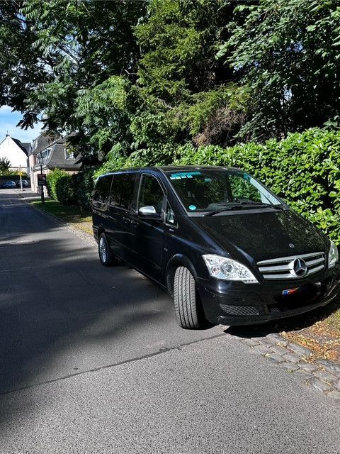 Mercedes-Benz Viano 214.937 km 16.250 € Bonn 53177