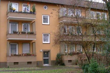 Wohnglück! Gemütliche 2-Zimmer-Wohnung, frisch saniert! zimmer