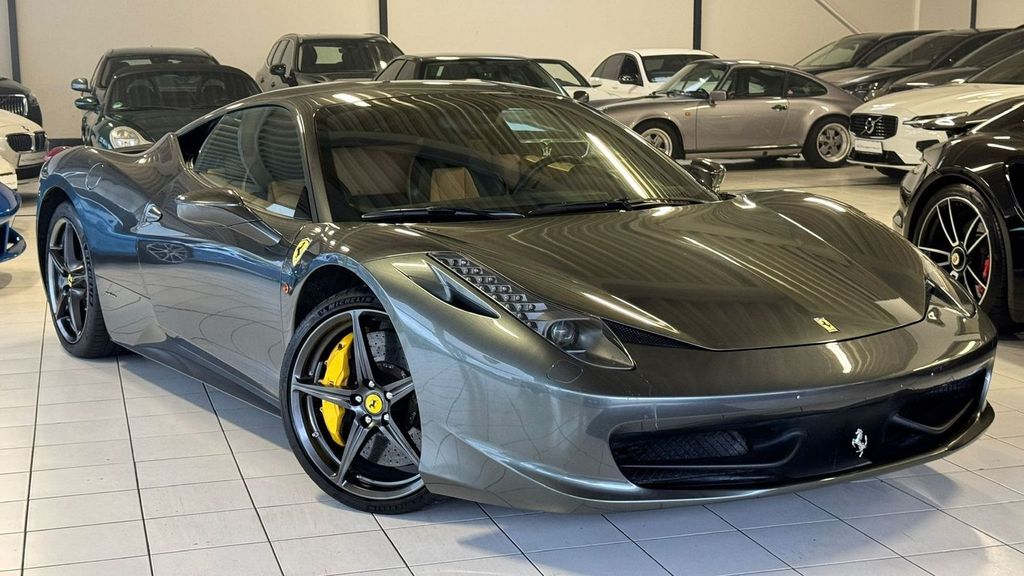 Ferrari 458 25.370 km 189.000 &euro; Köln 50827
