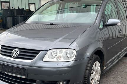 VW Touran 315.135 km 1.490 € Linz am Rhein 53545