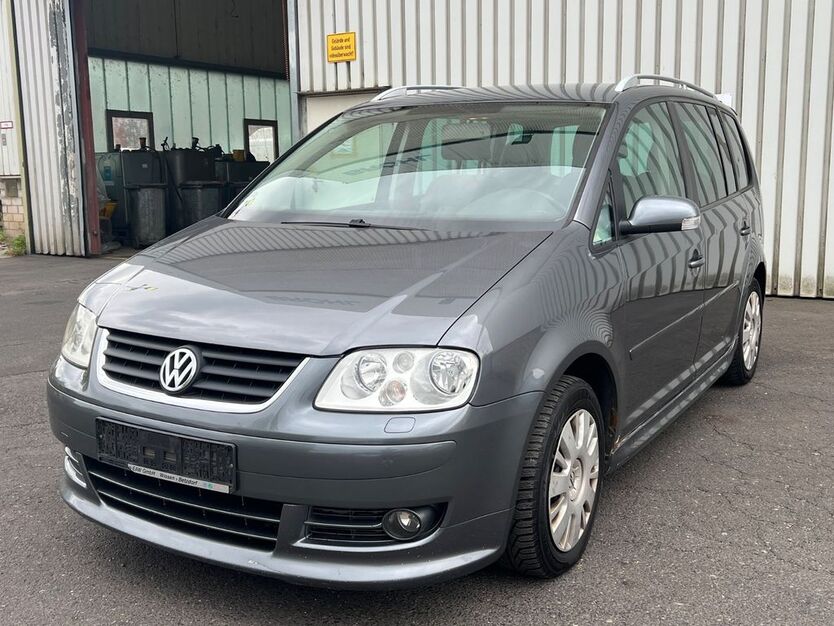 VW Touran 315.135 km 1.490 € Linz am Rhein 53545