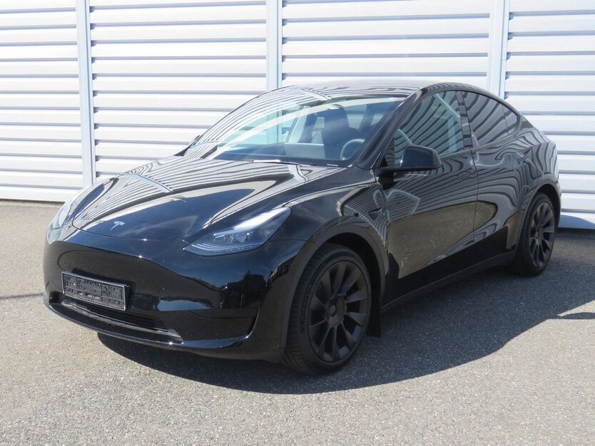 Tesla Model Y 35.524 km 34.800 € Eitorf 53783