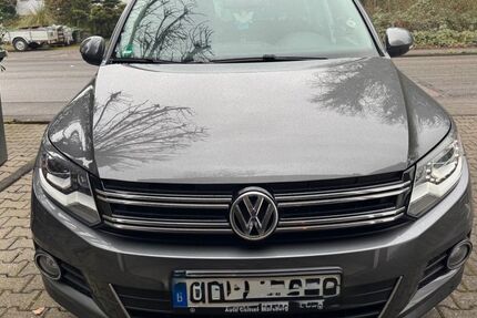 VW Tiguan 130.200 km 14.900 &euro; Bergisch Gladbach 51469