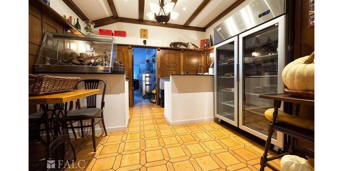 Mehr als eine Immobilie: Ein Lebens- und Arbeitsort mit Geschichte 5 zimmer