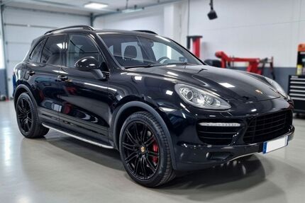 Porsche Cayenne 136.000 km 25.000 &euro; Köln 50737