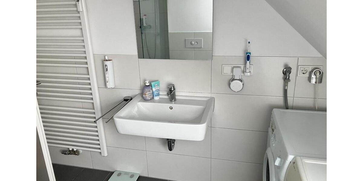 Dachgeschoßwohnung Köln Rodenkirchen - 2 Zimmer, 52 m&sup2;, 981&euro; | Angebot:24814563