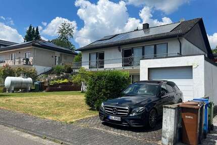 Haus zum Kaufen in Vettelschoß 385.000 € 175 m²
