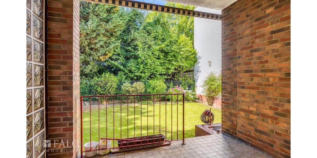 Reihenendhaus Köln Weiden - 5 Zimmer, 124 m&sup2;, 599.000&euro; | Angebot:23047571