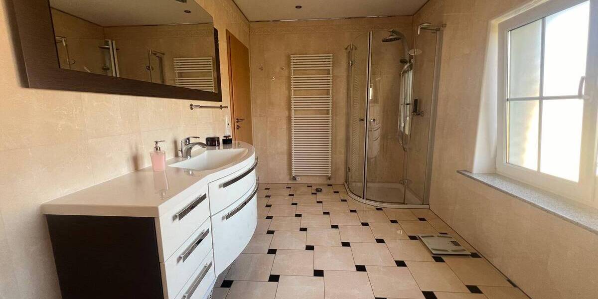 Einfamilienhaus Ruppichteroth - 5 Zimmer, 166 m&sup2;, 560.000&euro; | Angebot:25690092