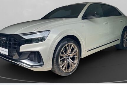 Audi Q8 57.316 km 65.990 &euro; Köln 50968