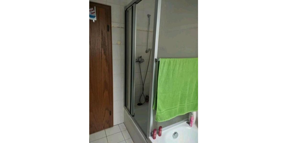 Dachgeschoßwohnung Lohmar - 3 Zimmer, 70 m&sup2;, 845&euro; | Angebot:24723432