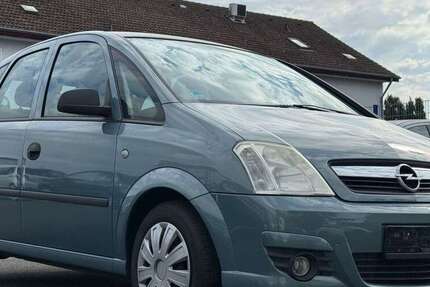 Opel Meriva 131.000 km 3.499 € Euskirchen 53879
