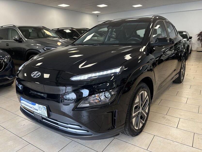 Hyundai KONA 30.989 km 15.500 € Bonn 53227