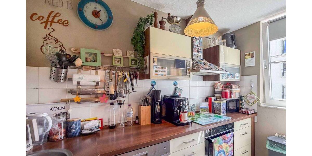 Etagenwohnung Köln Sülz - 3 Zimmer, 64 m&sup2;, 229.000&euro; | Angebot:26920562