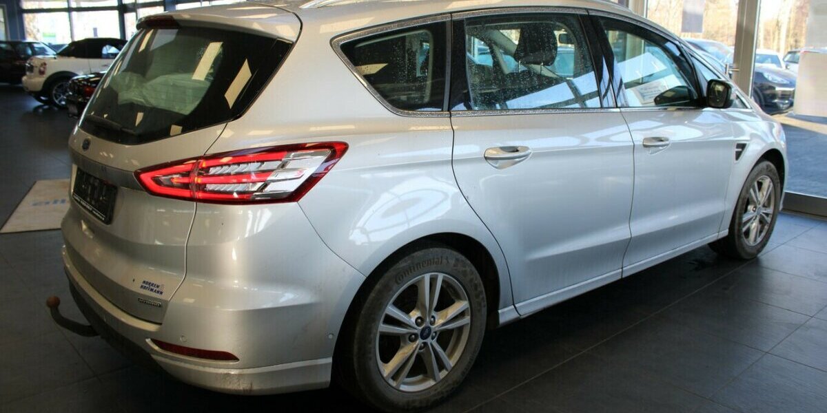 Ford S-Max 2.5 Duratec FHEV TITANIUM -AHK - 97.950 km 22.980 &euro; Euskirchen 53881