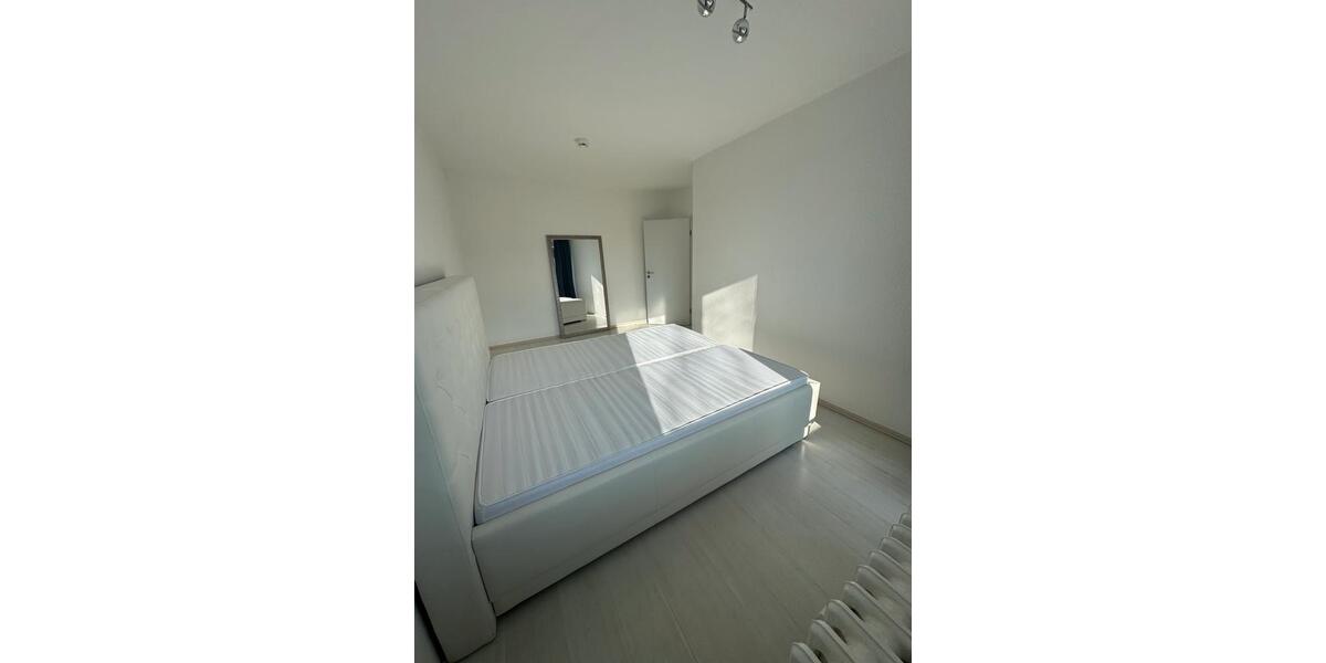 Erdgeschoßwohnung Bergisch Gladbach Frankenforst - 4 Zimmer, 104 m&sup2;, 1.600&euro; | Angebot:24616463