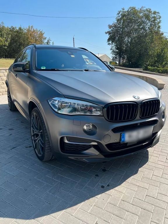 X6 M50