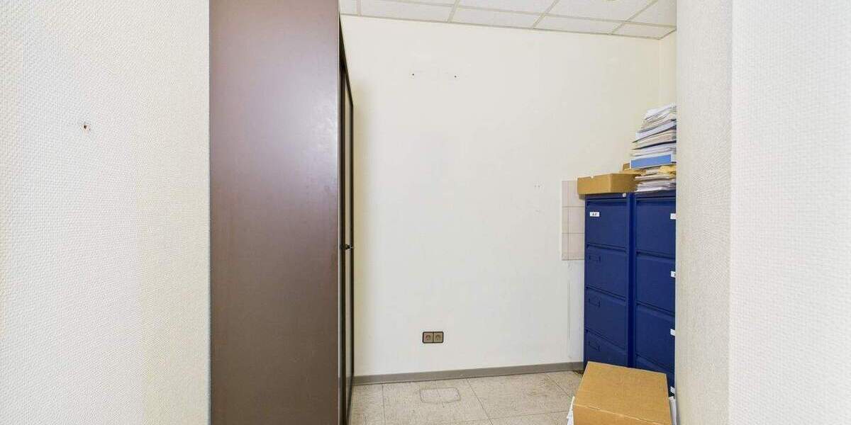 Gewerbeobjekt Weilerswist - 6 Zimmer, 112 m&sup2;, 204.000&euro; | Angebot:23952277