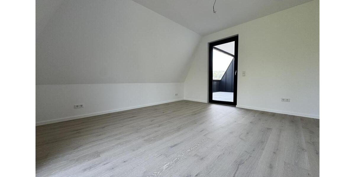Einfamilienhaus Siegburg - 3 Zimmer, 119 m&sup2;, 1.980&euro; | Angebot:26384117