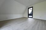 Einfamilienhaus Siegburg - 3 Zimmer, 119 m&sup2;, 1.980&euro; | Angebot:26384117