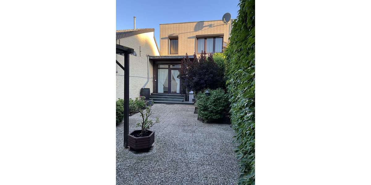 Einfamilienhaus Hürth-Gleuel Gleuel - 6 Zimmer, 136 m&sup2;, 330.000&euro; | Angebot:26494244