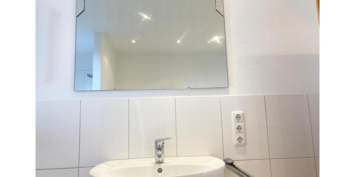 Etagenwohnung Bonn Friesdorf - 3 Zimmer, 80 m&sup2;, 909&euro; | Angebot:26386926