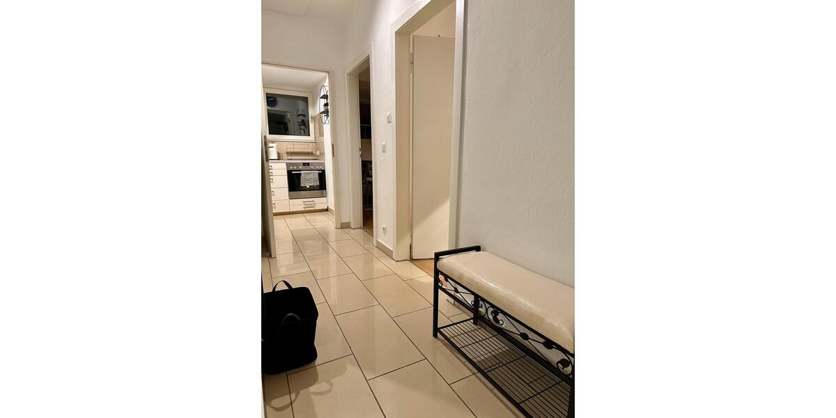 Dachgeschoßwohnung Köln Lindenthal - 2 Zimmer, 55 m&sup2;, 1.330&euro; | Angebot:23484096