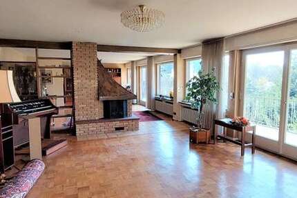 Haus zum Kaufen in Bonn Ippendorf 850.000 € 243 m² 6 zimmer