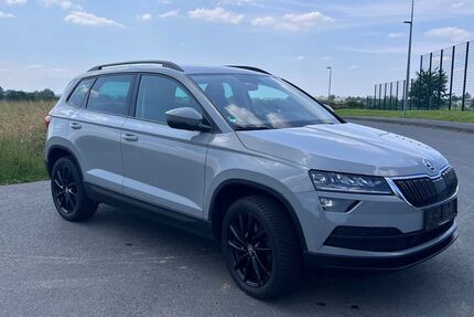 Skoda Karoq 97.302 km 18.300 € Asbach 53567