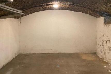 Garagen / Stellplätze Bonn Gronau - 275&euro; | Angebot:26358035