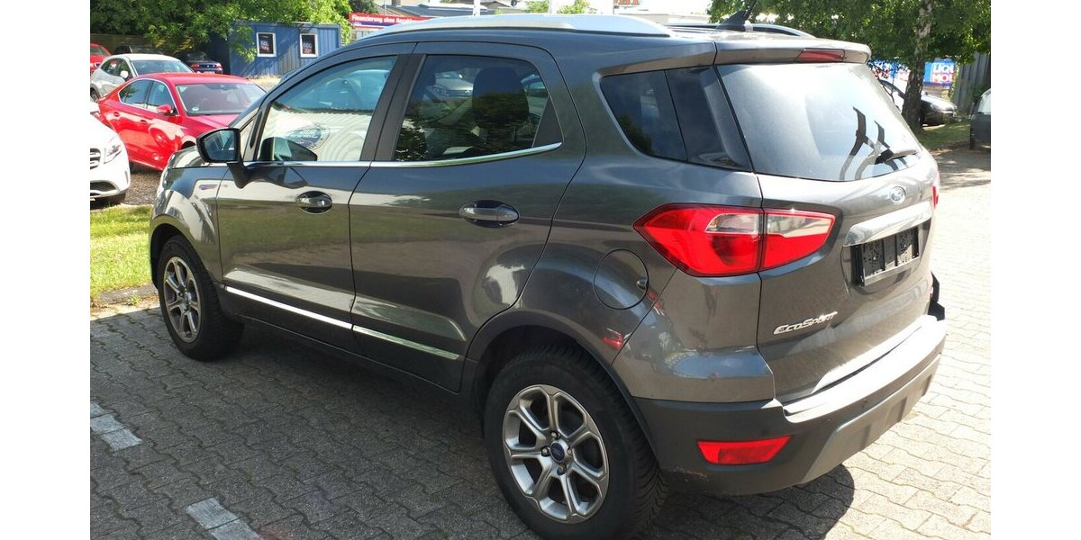 Ford EcoSport TITANIUM LEDER NAVI XENON Zahnriemen neu 125.000 km 11.904 &euro; Köln 50858