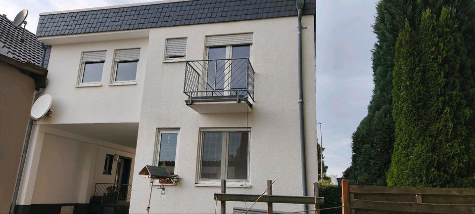 Etagenwohnung Bergisch Gladbach Alt-Frankenforst - 3 Zimmer, 80 m&sup2;, 1.150&euro; | Angebot:27632232