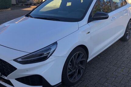Hyundai i30 76.000 km 19.900 € Brühl 50321