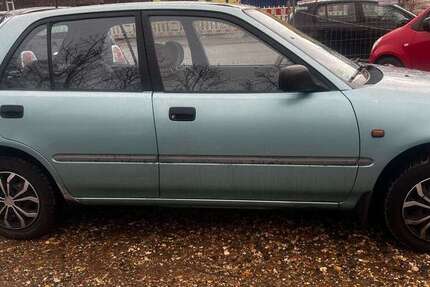 Daihatsu Charade 181.000 km 1.350 &euro; Bonn 53121