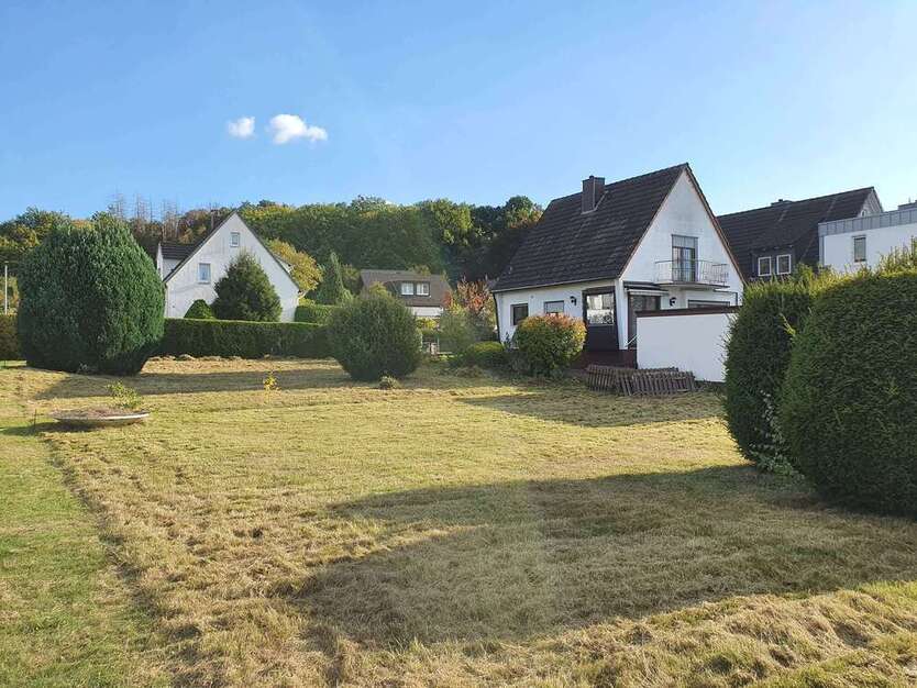 Grundstück zu verkaufen in Lohmar 315.000 € 640 m²