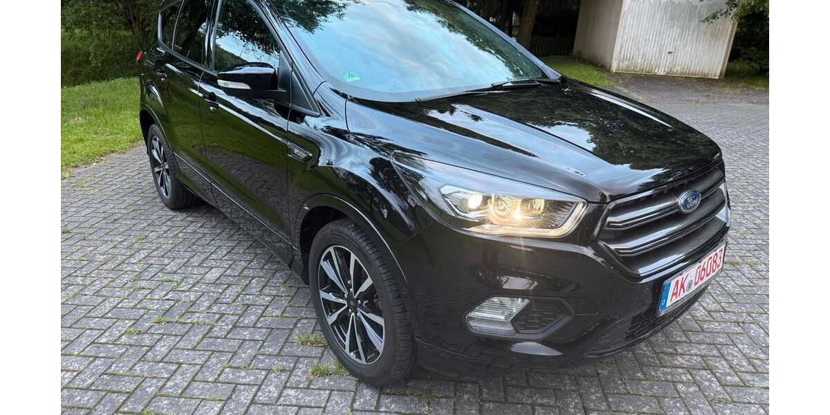 Ford Kuga 45.900 km 15.490 &euro; Kircheib 57635