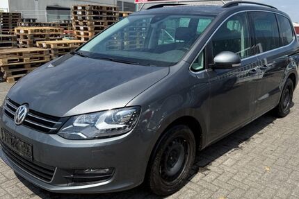 VW Sharan 227.000 km 16.999 € Euskirchen 53879