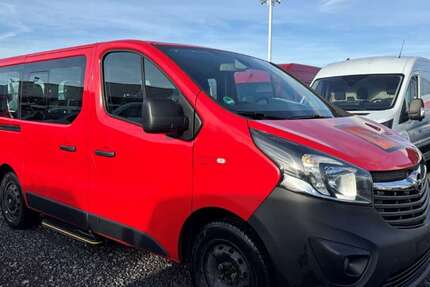 Opel Vivaro 182.000 km 11.488 &euro; Rheinbach 53359