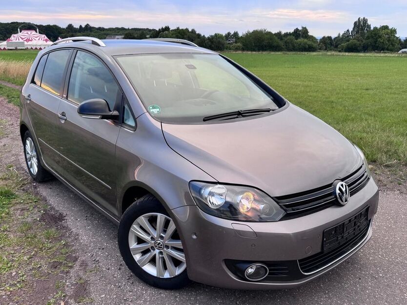 VW Golf Plus 124.000 km 5.850 € wachtberg 53343