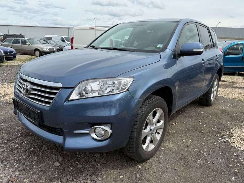 RAV 4