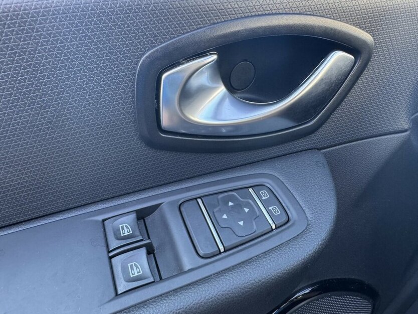 Renault Clio Cargo 2-Si Klima Navi Temp 1Hd ZahnrNeu EU6 100.000 km 7.000 € Erftstadt 50374