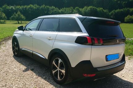 Peugeot 5008 86.000 km 18.600 &euro; Bonn 53129