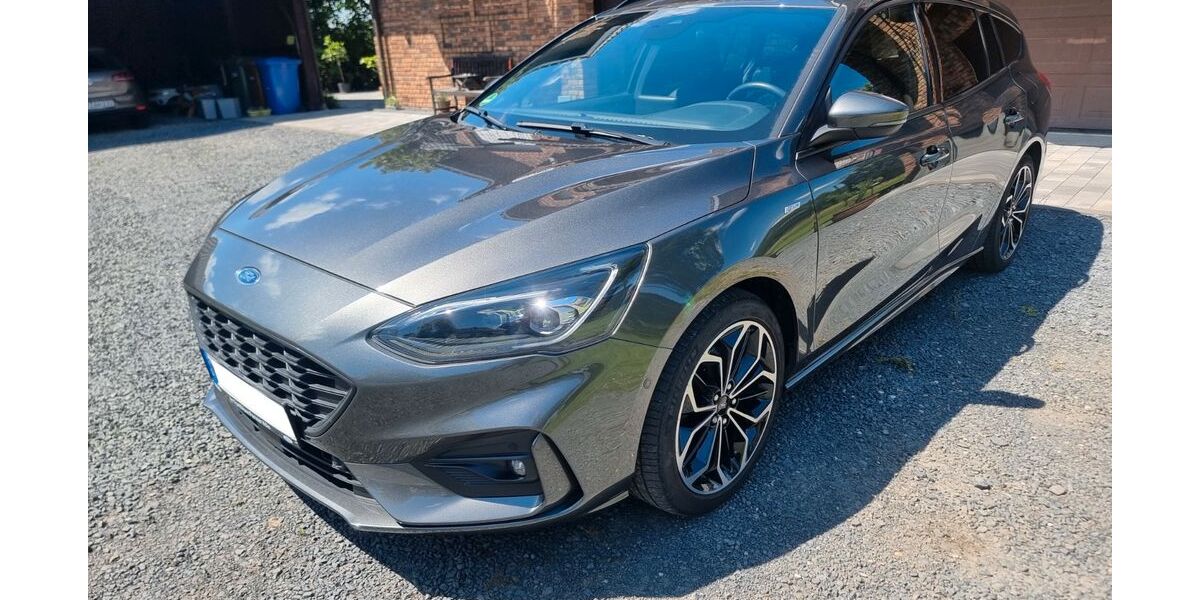 Ford Focus 59.000 km 22.500 &euro; Buchholz 53567