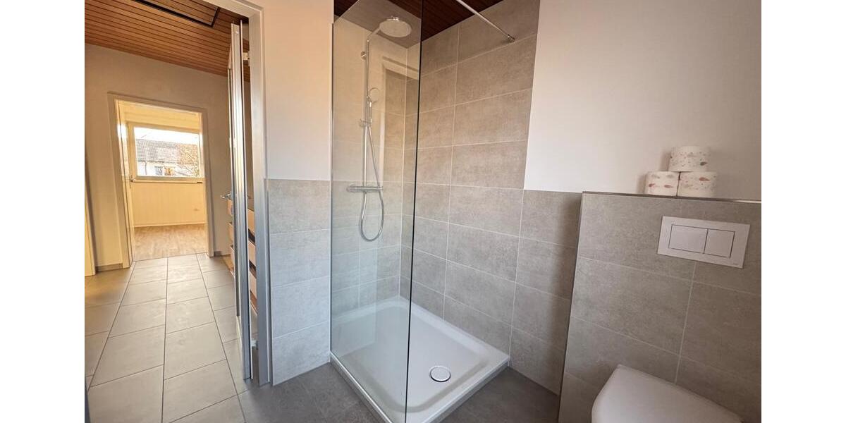 **Bonn-Beuel: Gepflegtes Reihenmittelhaus in toller Lage! 4 Zimmer, Terrasse, Garten** 4 zimmer