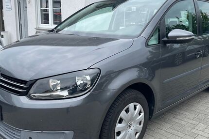VW Touran 170.956 km 4.999 &euro; Rheinbach 53359