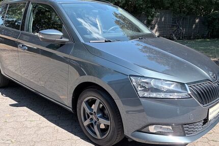 Skoda Fabia 91.051 km 11.990 &euro; Euskirchen 53879