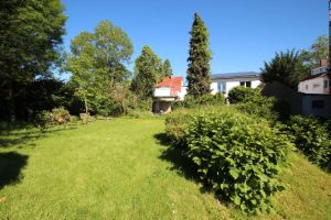 Grüne Sicht und nah am Rhein - 3 Zimmer mit Sonnenbalkon und Einzelgarage - 3- Bonn Friesdorf | Angebot:26786601