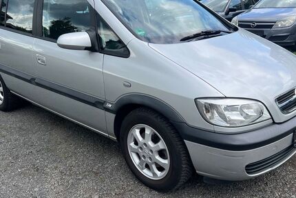 Opel Zafira 146.000 km 2.500 € Bad Neuenahr 53474